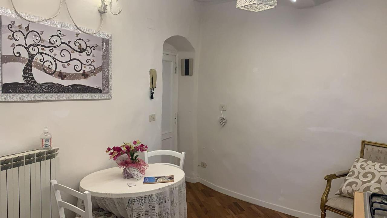 Appartamento Incantevole Nel Centro Di Arezzo Ngoại thất bức ảnh